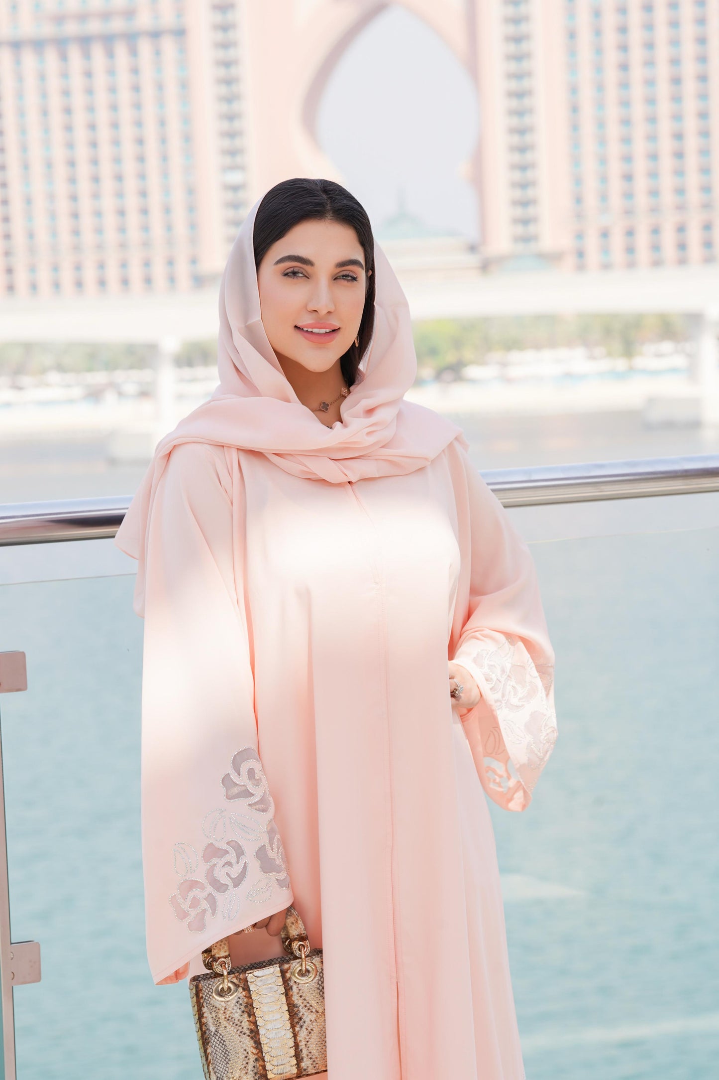 عباية كالينا © مورغانيت