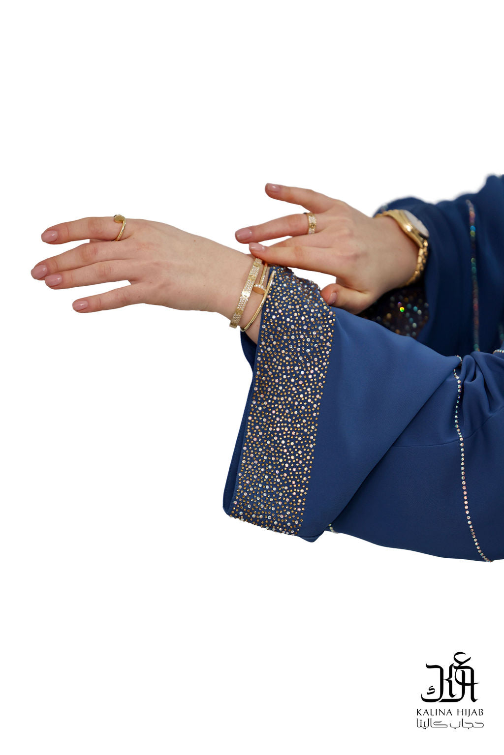 عباية كالينا © BAHAR