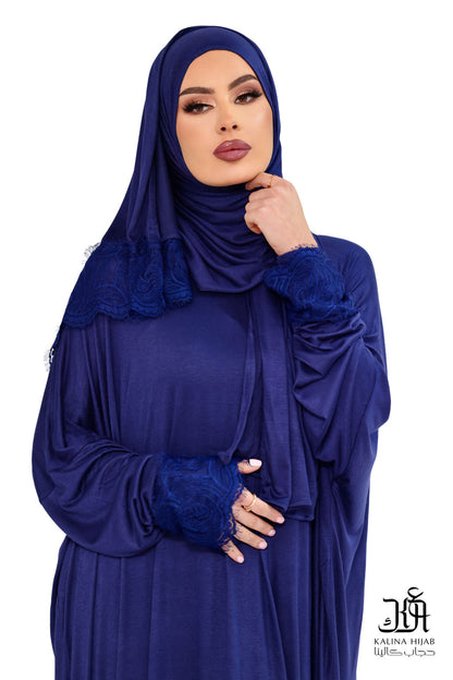 KALINA PRAY © BARAKAH NAVY BLUE