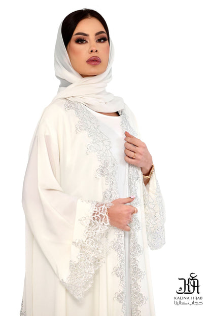 KALINA ABAYA © YASMINA