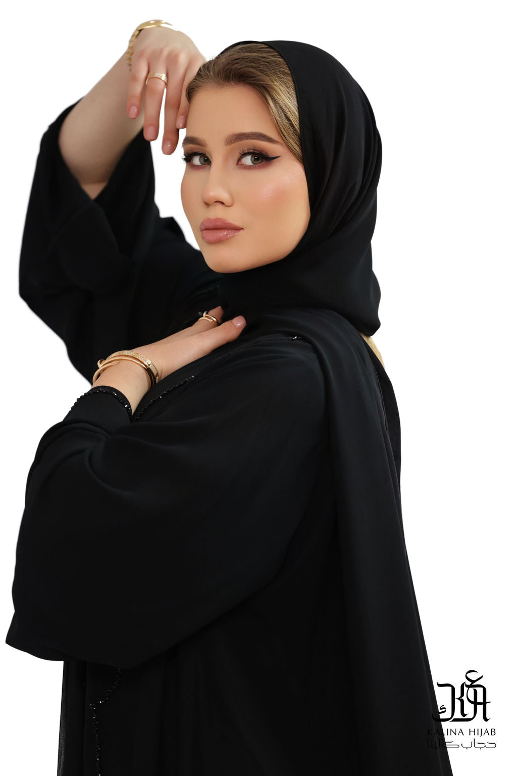 عباية كالينا © بيان